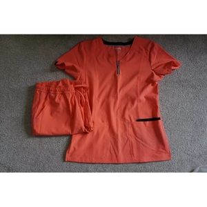 XS top and S pants Scrubs